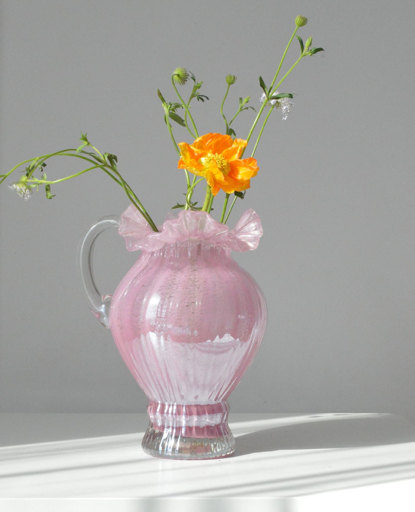 Vintage Gradient Single-Handle Handcrafted Glass Vase