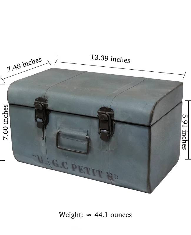 Vintage-Style Garden Trunk Planter