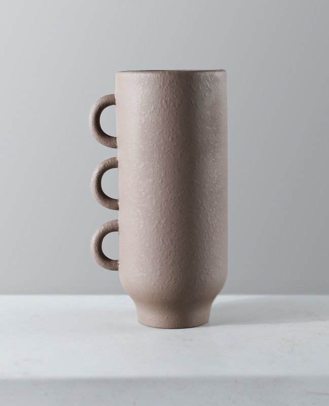 Modern Abstract Single-Sided Three-Eared Resin Vase
