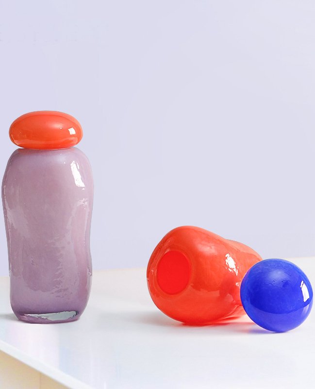 Candy-colored aromatherapy vessel ornaments