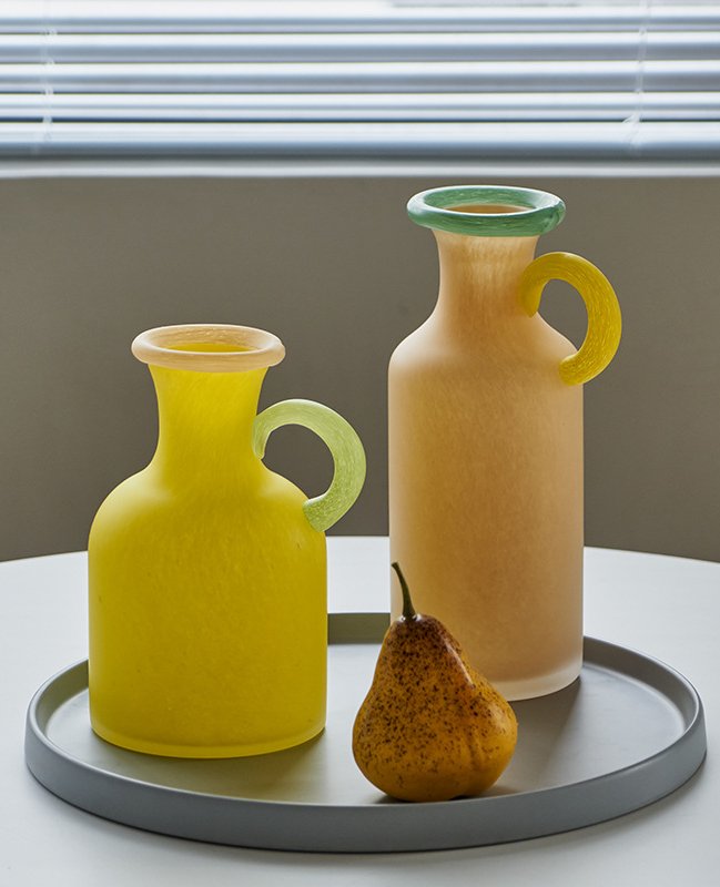 Romantic Dopamine Color Single Handle Vase