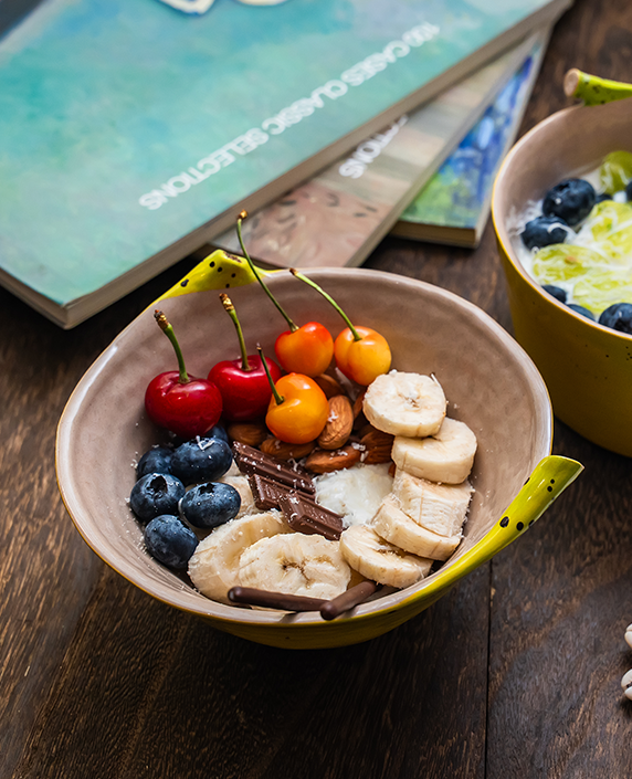 Banana Tableware Set - Handcrafted Ceramic Bowls (2 pieces)
