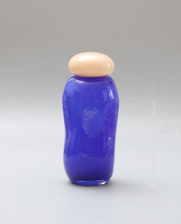 Candy-colored aromatherapy vessel ornaments